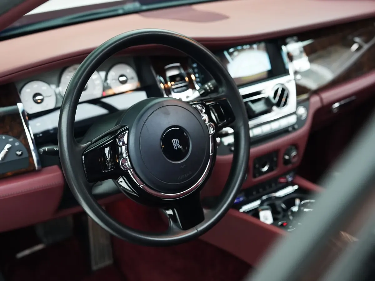 2018 Rolls-Royce Ghost 6.6T 571HP V12 8AT,autocango,china used car exporter,china ev exporter,chinese used car exporter,chinese used ev exporter