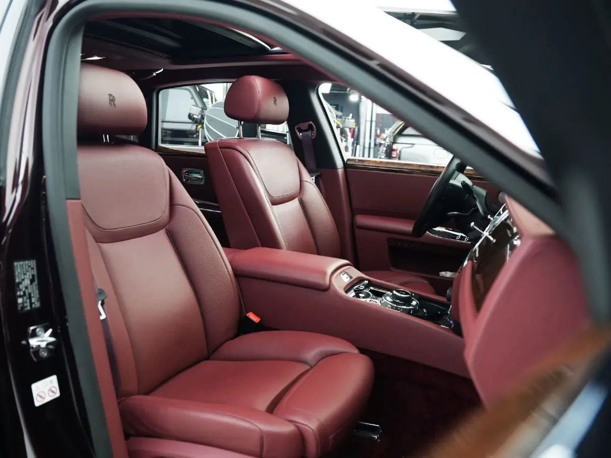 2018 Rolls-Royce Ghost 6.6T 571HP V12 8AT,autocango,china used car exporter,china ev exporter,chinese used car exporter,chinese used ev exporter