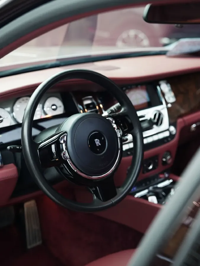 2018 Rolls-Royce Ghost 6.6T 571HP V12 8AT,autocango,china used car exporter,china ev exporter,chinese used car exporter,chinese used ev exporter