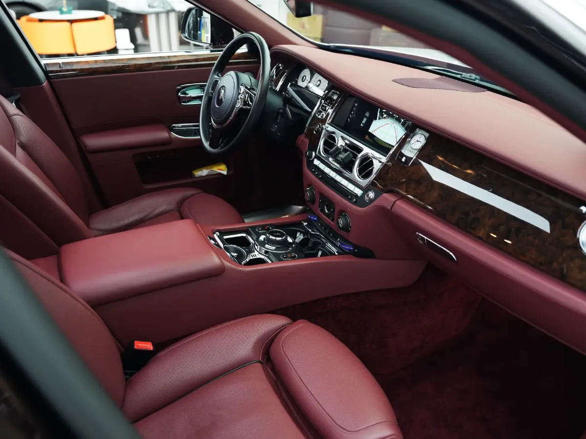 2018 Rolls-Royce Ghost 6.6T 571HP V12 8AT,autocango,china used car exporter,china ev exporter,chinese used car exporter,chinese used ev exporter