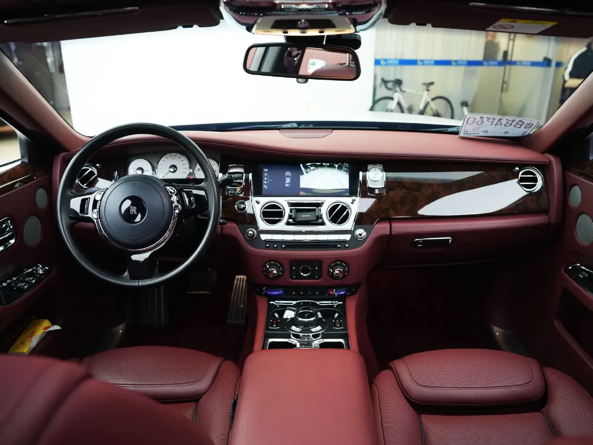 2018 Rolls-Royce Ghost 6.6T 571HP V12 8AT,autocango,china used car exporter,china ev exporter,chinese used car exporter,chinese used ev exporter