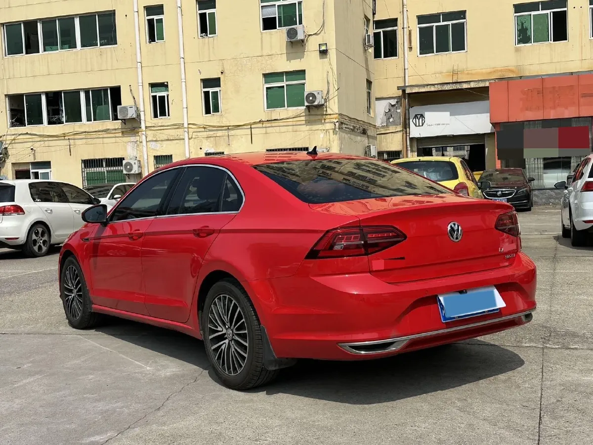 2019 Volkswagen Tayron 2.0T 186HP L4 7DCT,autocango,china used car exporter,china ev exporter,chinese used car exporter,chinese used ev exporter