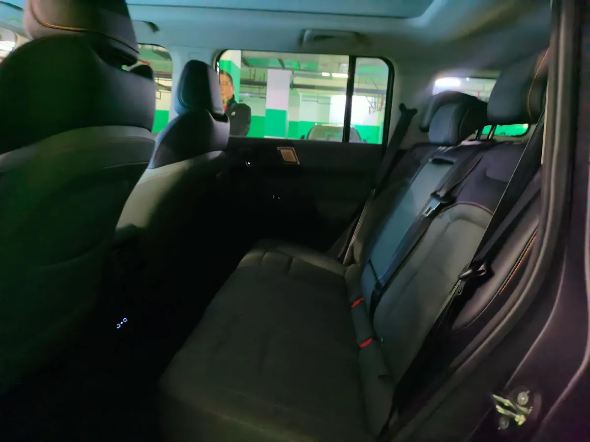 2024 JMC DaDao 2.3T 245HP L4 8AT,autocango,china used car exporter,china ev exporter,chinese used car exporter,chinese used ev exporter