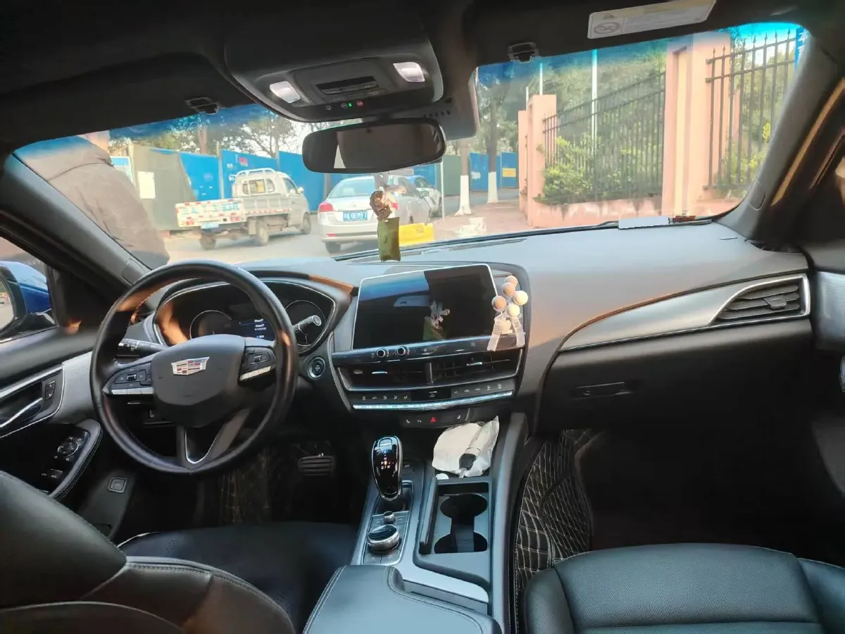 2021 Cadillac CT5 2.0T 237HP L4 10AT,autocango,china used car exporter,china ev exporter,chinese used car exporter,chinese used ev exporter