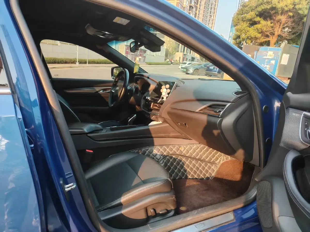 2021 Cadillac CT5 2.0T 237HP L4 10AT,autocango,china used car exporter,china ev exporter,chinese used car exporter,chinese used ev exporter