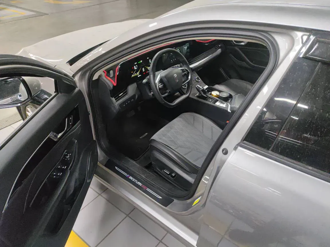 2023 Bestune B70 1.5T 169HP L4 7DCT,autocango,china used car exporter,china ev exporter,chinese used car exporter,chinese used ev exporter