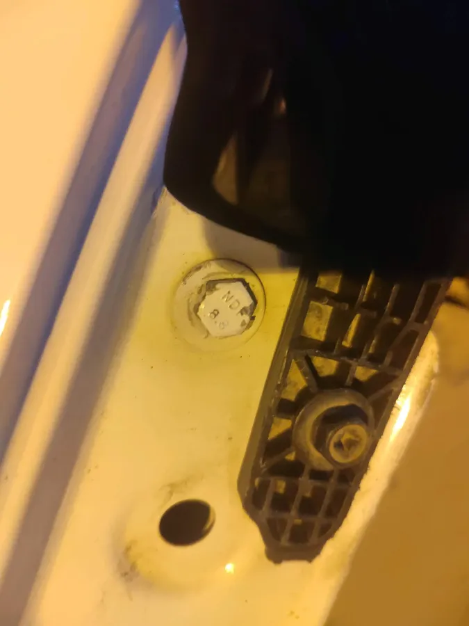 2020 Roewe i5 1.5L 120HP L4 5MT,autocango,china used car exporter,china ev exporter,chinese used car exporter,chinese used ev exporter