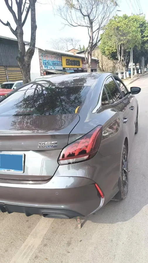 2023 MG 5 1.5L 129HP L4 5MT,autocango,china used car exporter,china ev exporter,chinese used car exporter,chinese used ev exporter