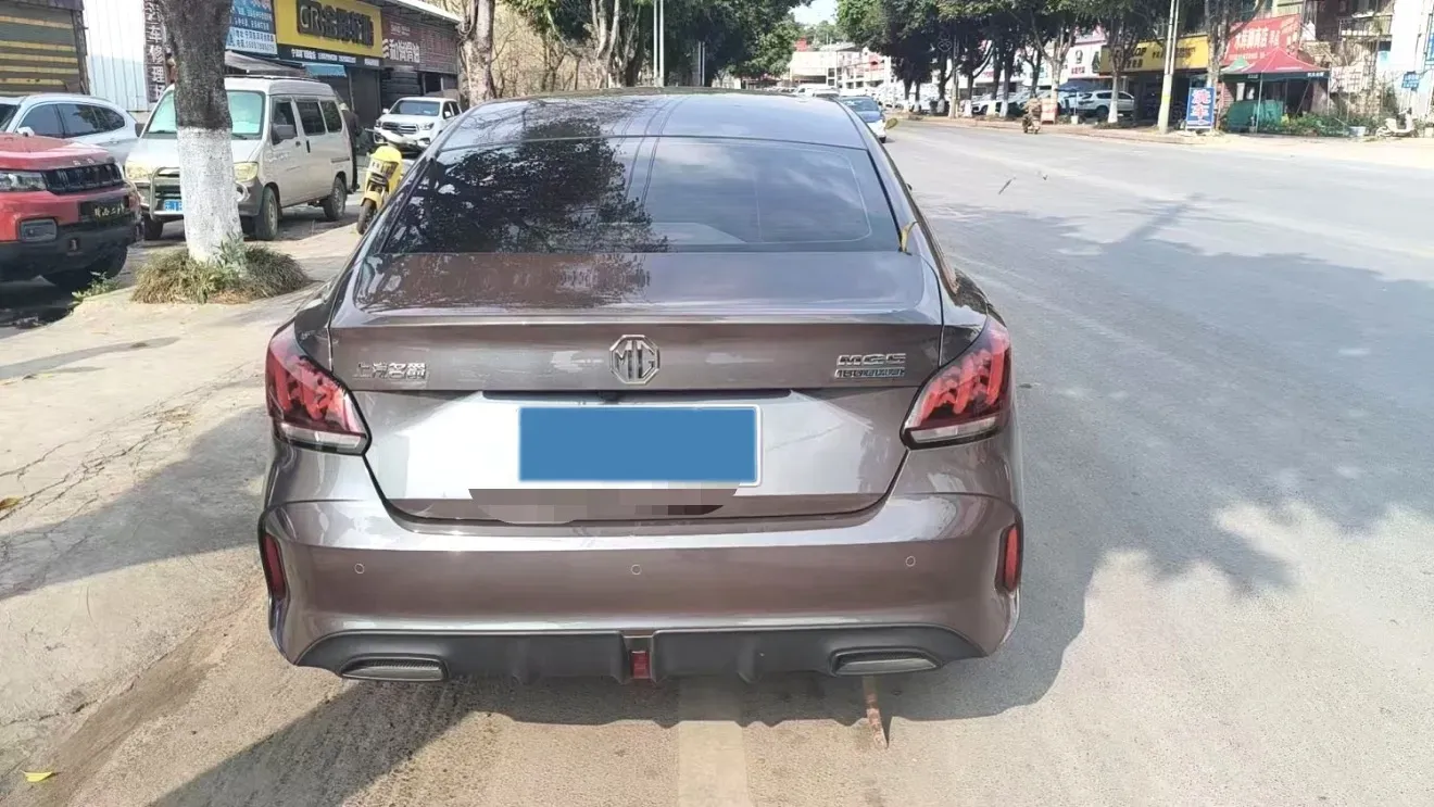 2023 MG 5 1.5L 129HP L4 5MT,autocango,china used car exporter,china ev exporter,chinese used car exporter,chinese used ev exporter