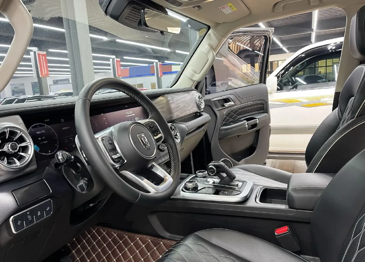 2022 Tank 300 2.0T 227HP L4 8AT,autocango,china used car exporter,china ev exporter,chinese used car exporter,chinese used ev exporter