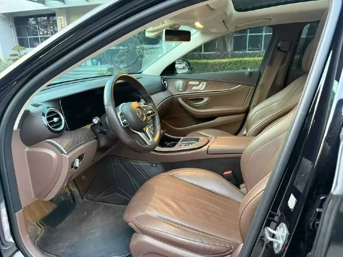 2020 Mercedes-Benz E Class 2.0T 258HP L4 9AT,autocango,china used car exporter,china ev exporter,chinese used car exporter,chinese used ev exporter