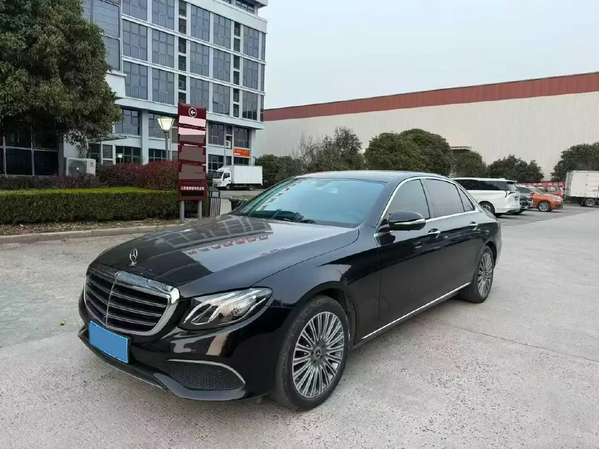 2020 Mercedes-Benz E Class 2.0T 258HP L4 9AT,autocango,china used car exporter,china ev exporter,chinese used car exporter,chinese used ev exporter