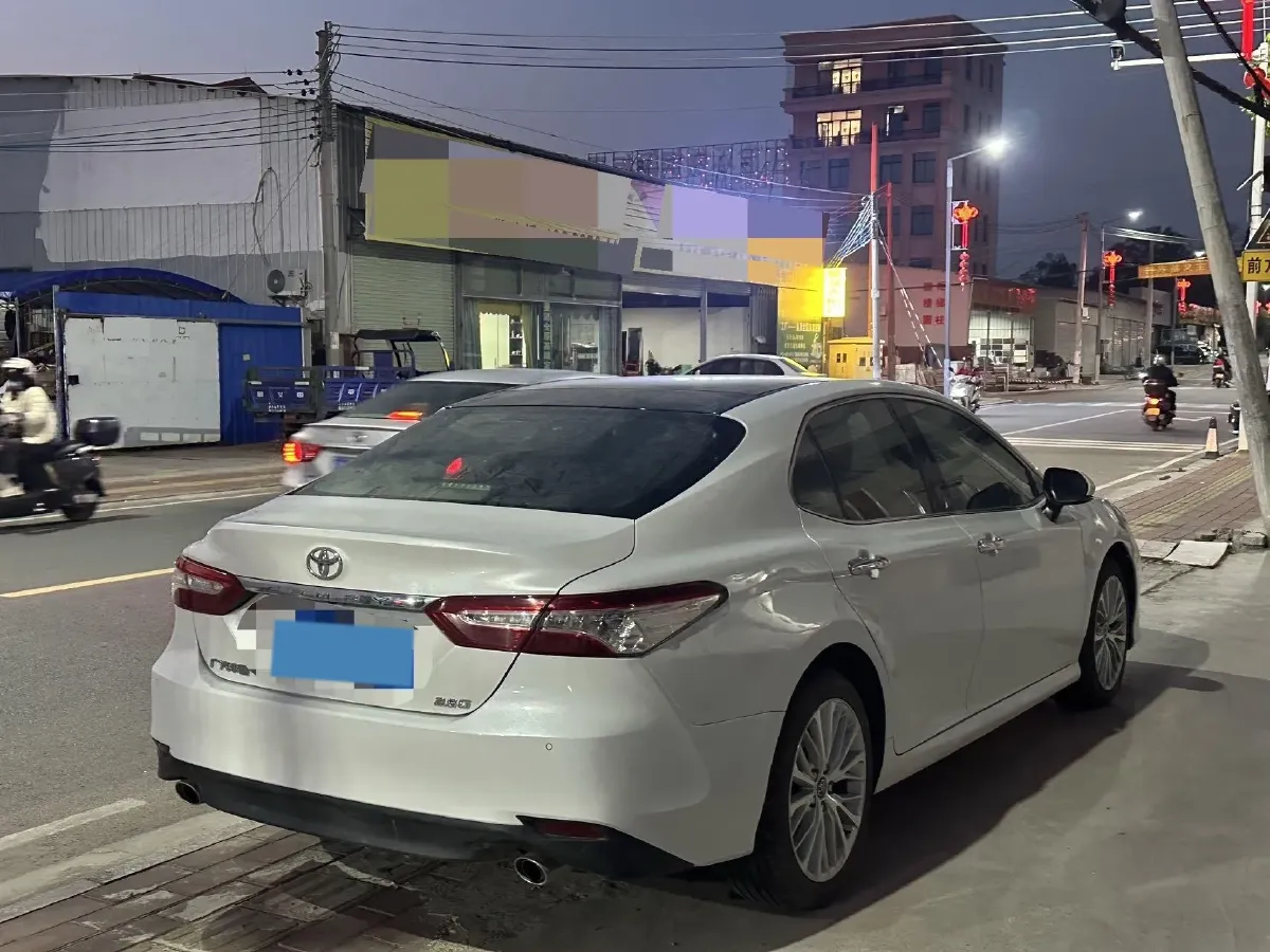 2019 Toyota Camry 2.5L 209HP L4 8AT,autocango,china used car exporter,china ev exporter,chinese used car exporter,chinese used ev exporter
