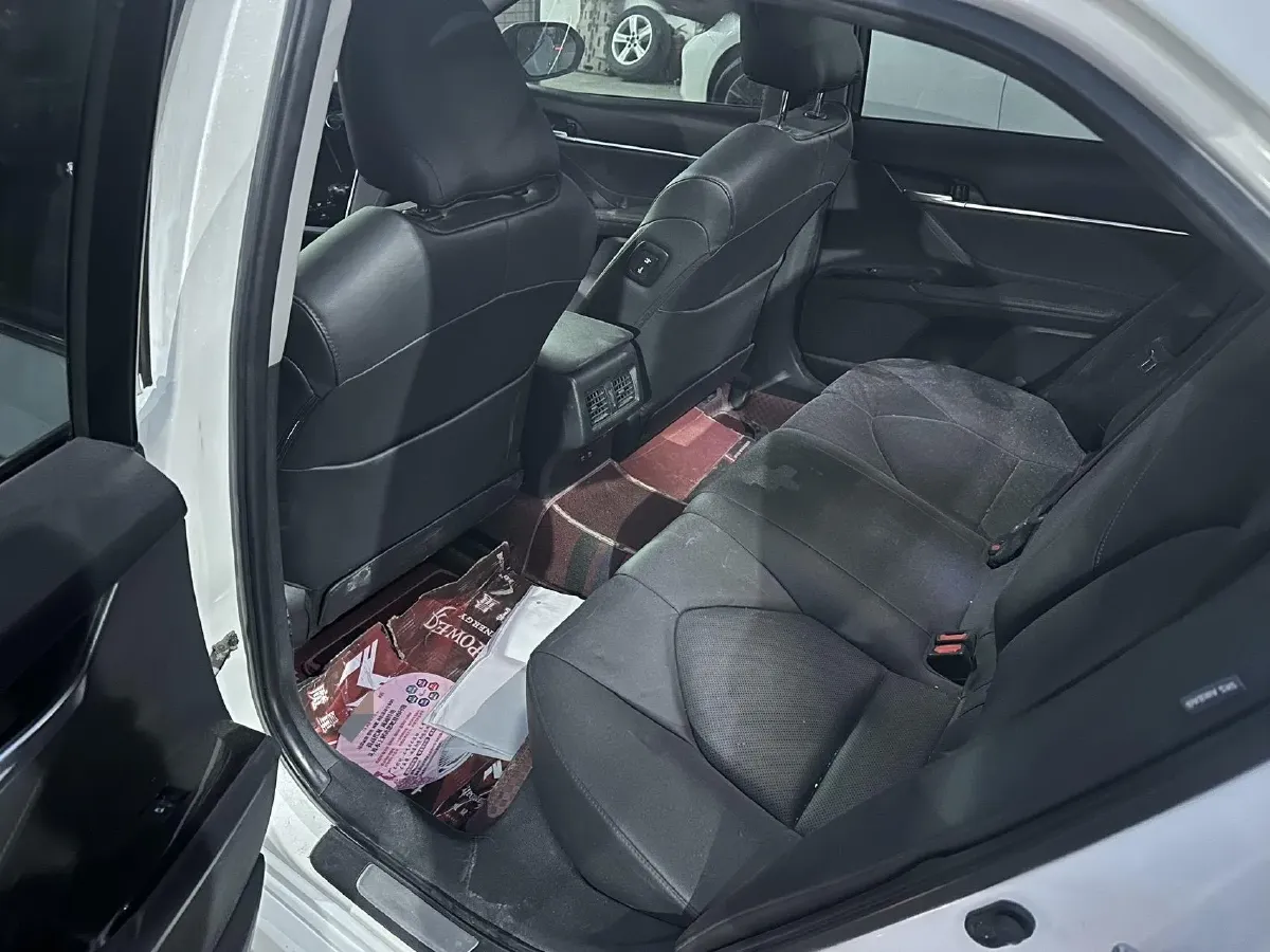 2019 Toyota Camry 2.5L 209HP L4 8AT,autocango,china used car exporter,china ev exporter,chinese used car exporter,chinese used ev exporter