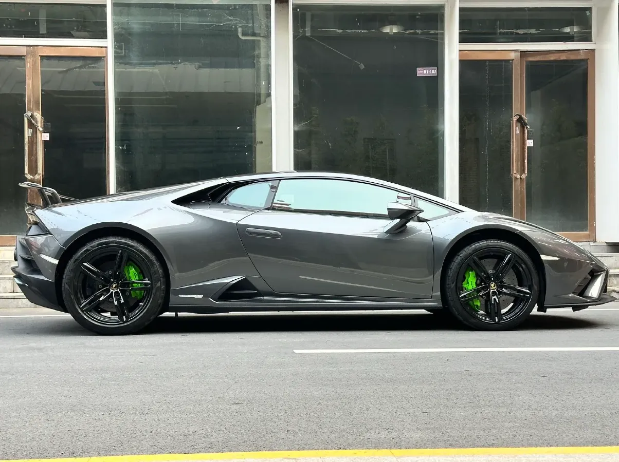 2020 Lamborghini Huracán 5.2L 611HP V10 7DCT,autocango,china used car exporter,china ev exporter,chinese used car exporter,chinese used ev exporter