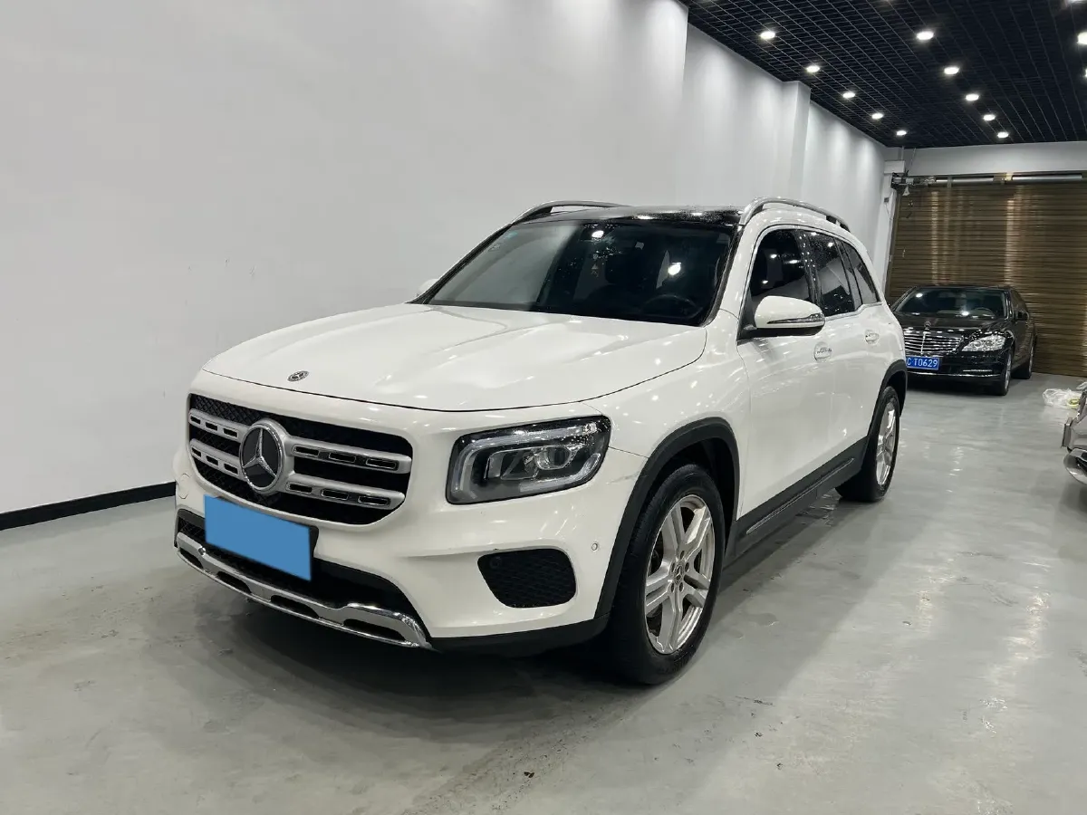 2020 Mercedes-Benz GLB Class 1.3T 163HP L4 7DCT,autocango,china used car exporter,china ev exporter,chinese used car exporter,chinese used ev exporter