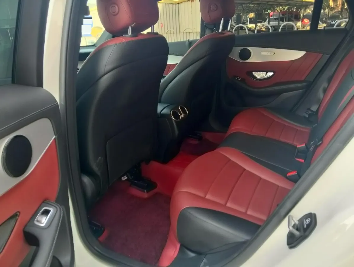 2020 Mercedes-Benz GLC Coupe 2.0T 197HP L4 9AT,autocango,china used car exporter,china ev exporter,chinese used car exporter,chinese used ev exporter