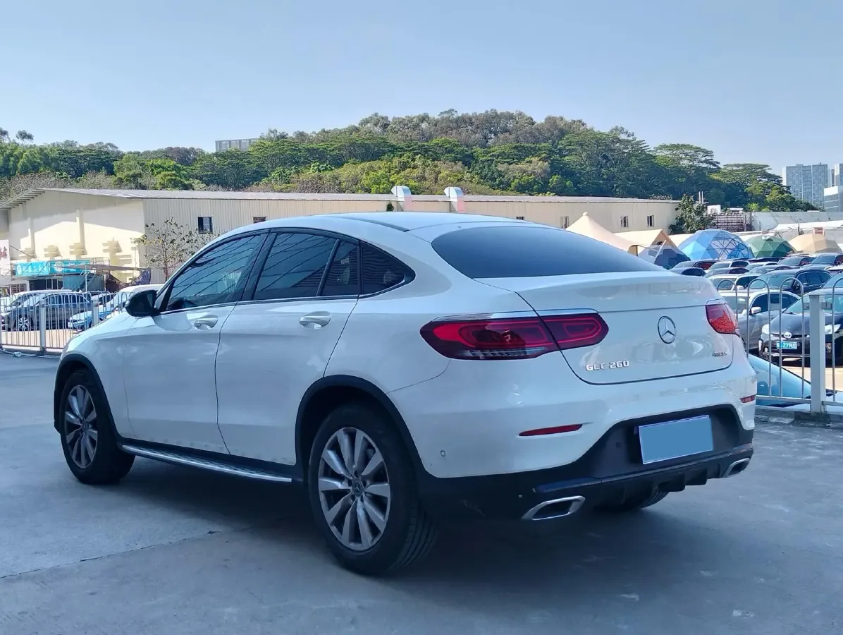 2020 Mercedes-Benz GLC Coupe 2.0T 197HP L4 9AT,autocango,china used car exporter,china ev exporter,chinese used car exporter,chinese used ev exporter