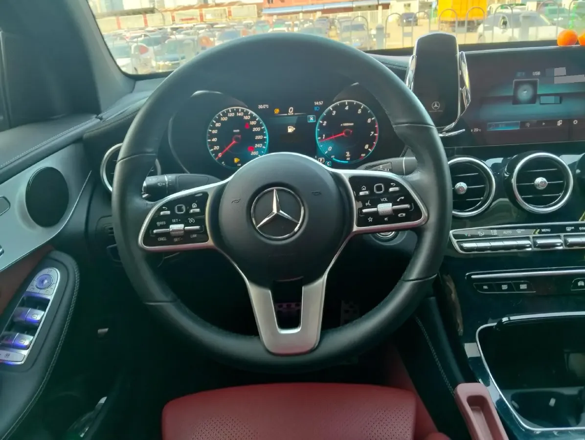 2020 Mercedes-Benz GLC Coupe 2.0T 197HP L4 9AT,autocango,china used car exporter,china ev exporter,chinese used car exporter,chinese used ev exporter