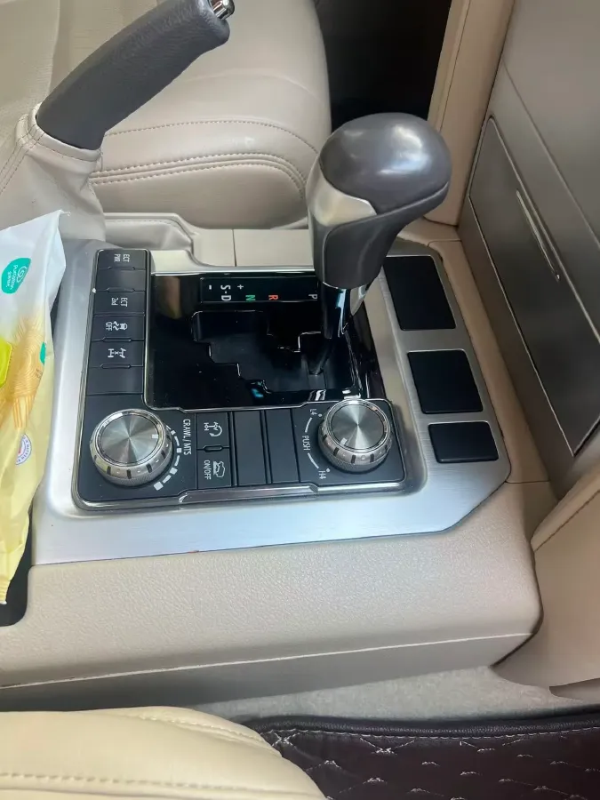 2019 Chevrolet Trax 1.0T 125HP L3 6AT,autocango,china used car exporter,china ev exporter,chinese used car exporter,chinese used ev exporter