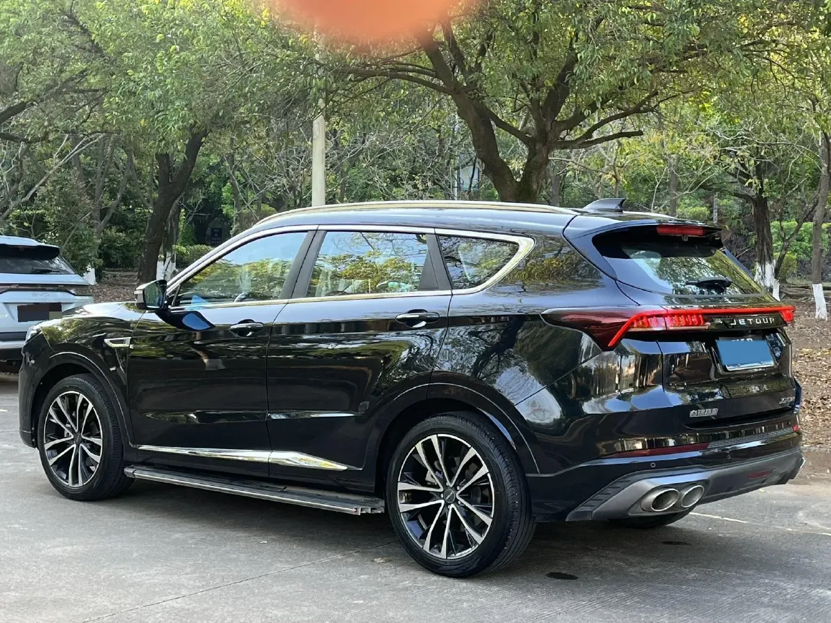 2021 Jetour X70 Plus 1.6T 197HP L4 7DCT,autocango,china used car exporter,china ev exporter,chinese used car exporter,chinese used ev exporter