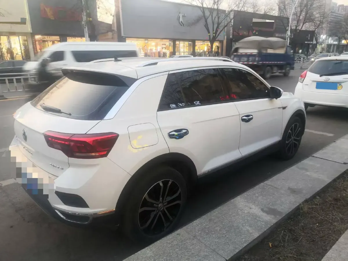 2020 Volkswagen T-Roc 1.4T 150HP L4 7DCT,autocango,china used car exporter,china ev exporter,chinese used car exporter,chinese used ev exporter