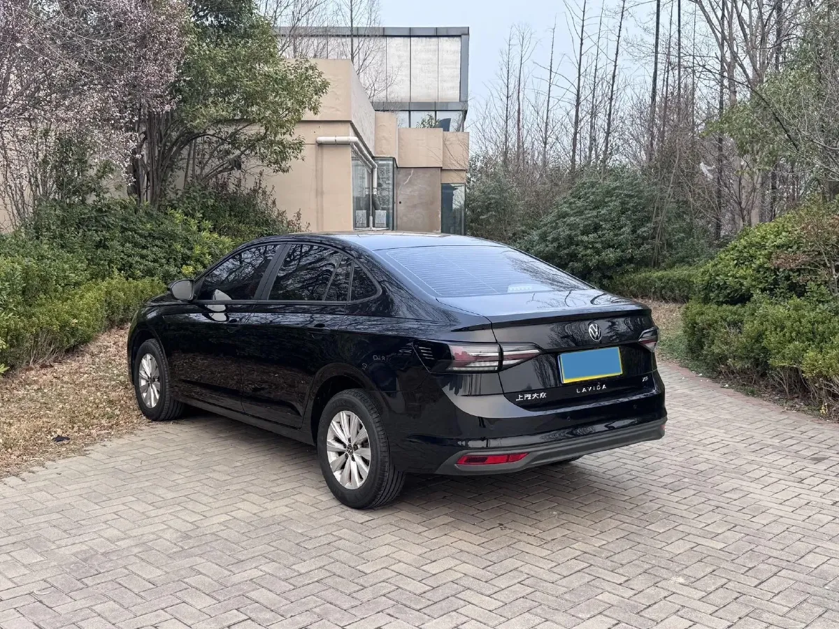 2023 Volkswagen Lavida 1.5L 110HP L4 6AT,autocango,china used car exporter,china ev exporter,chinese used car exporter,chinese used ev exporter