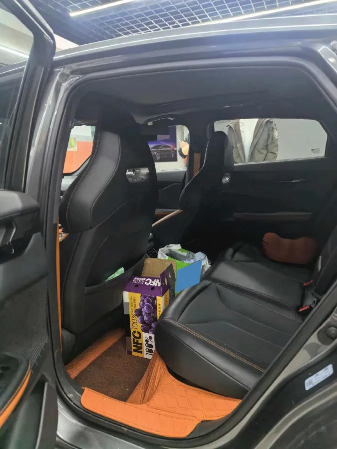 2024 ChangAn UNI-V 1.5T 188HP L4 7DCT,autocango,china used car exporter,china ev exporter,chinese used car exporter,chinese used ev exporter