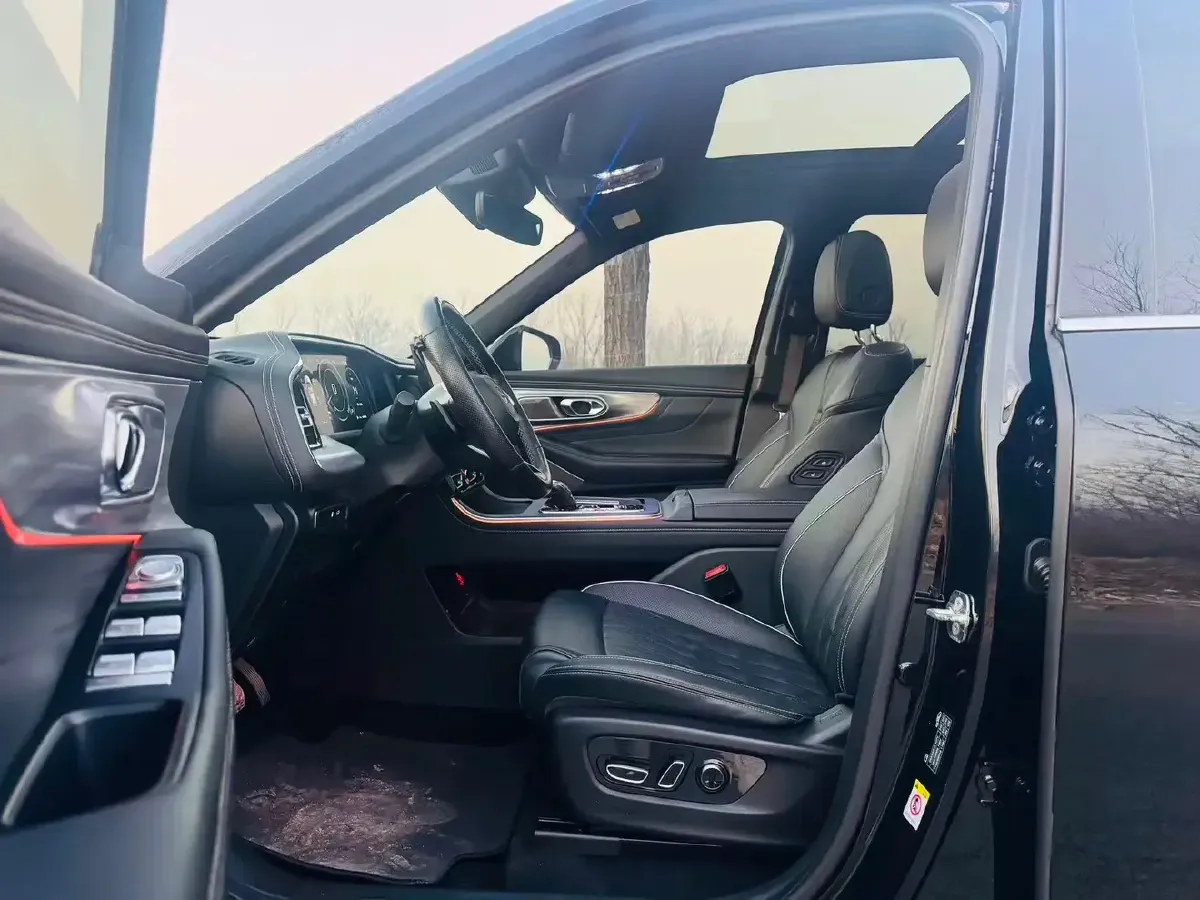 2022 GAC Trumpchi GS8 2.0T 252HP L4 8AT,autocango,china used car exporter,china ev exporter,chinese used car exporter,chinese used ev exporter