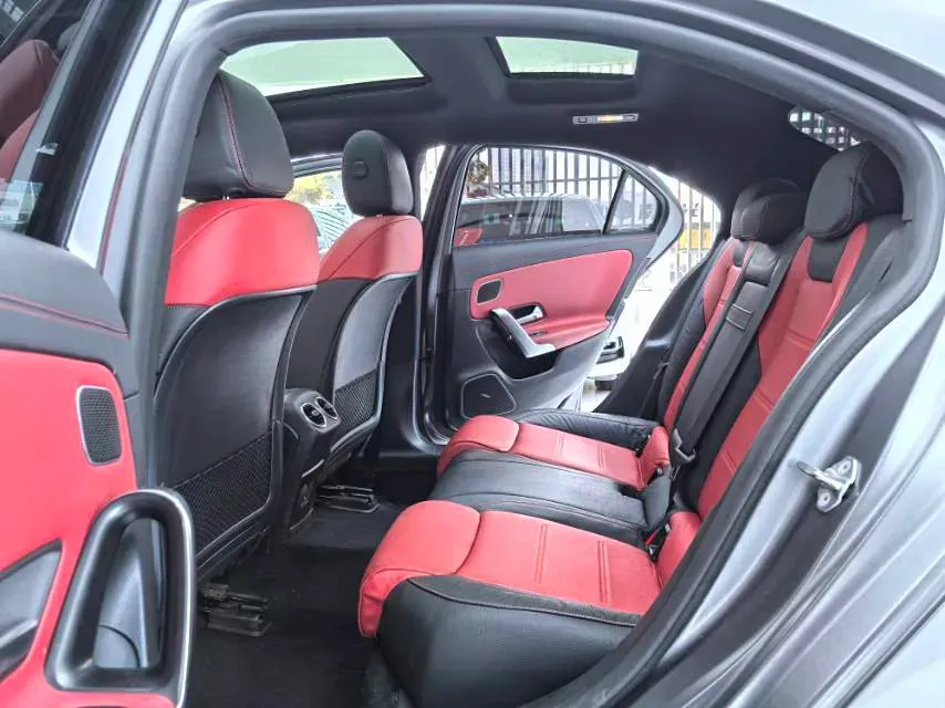 2020 Mercedes-Benz A AMG 2.0T 306HP L4 7DCT,autocango,china used car exporter,china ev exporter,chinese used car exporter,chinese used ev exporter