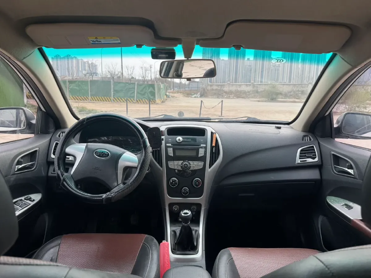 2016 BYD F3 1.5L 109HP L4 5MT,autocango,china used car exporter,china ev exporter,chinese used car exporter,chinese used ev exporter