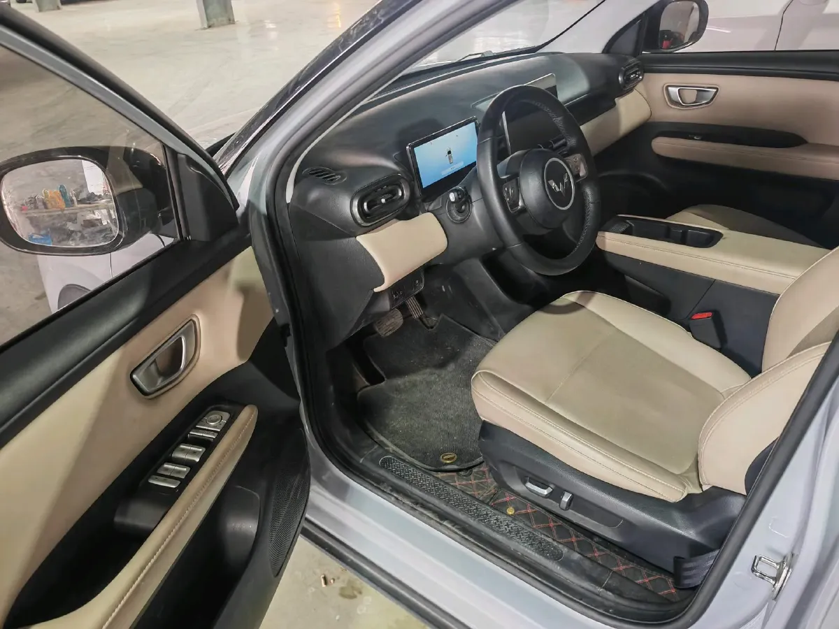 2024 WuLing BinGuoPLUS BEV 50.6KWH,autocango,china used car exporter,china ev exporter,chinese used car exporter,chinese used ev exporter