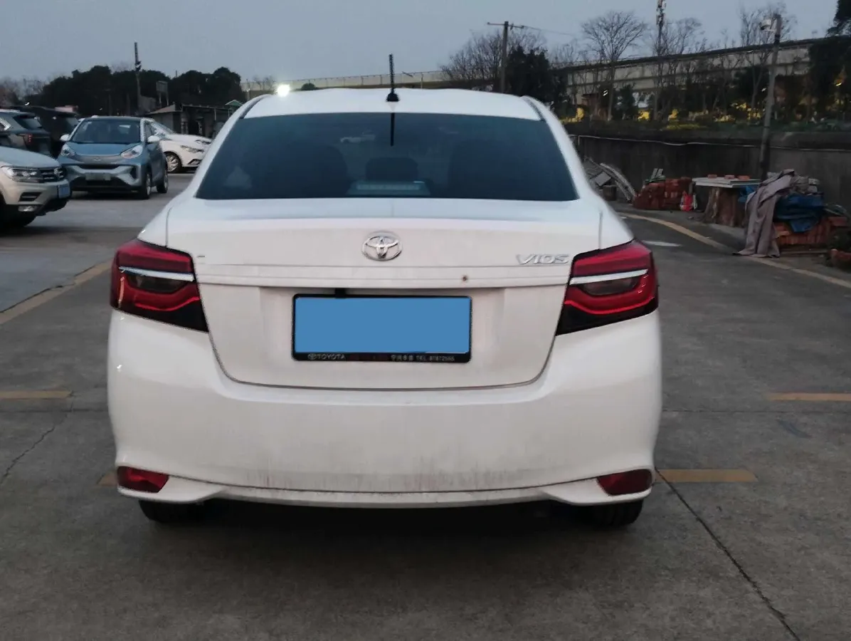2021 Toyota Vios 1.5L 112HP L4 CVT,autocango,china used car exporter,china ev exporter,chinese used car exporter,chinese used ev exporter