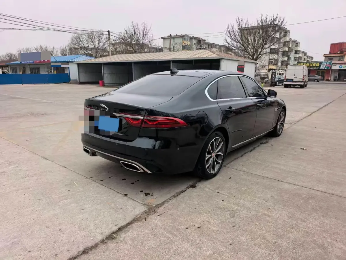 2023 Jaguar XFL 2.0T 200HP L4 8AT,autocango,china used car exporter,china ev exporter,chinese used car exporter,chinese used ev exporter