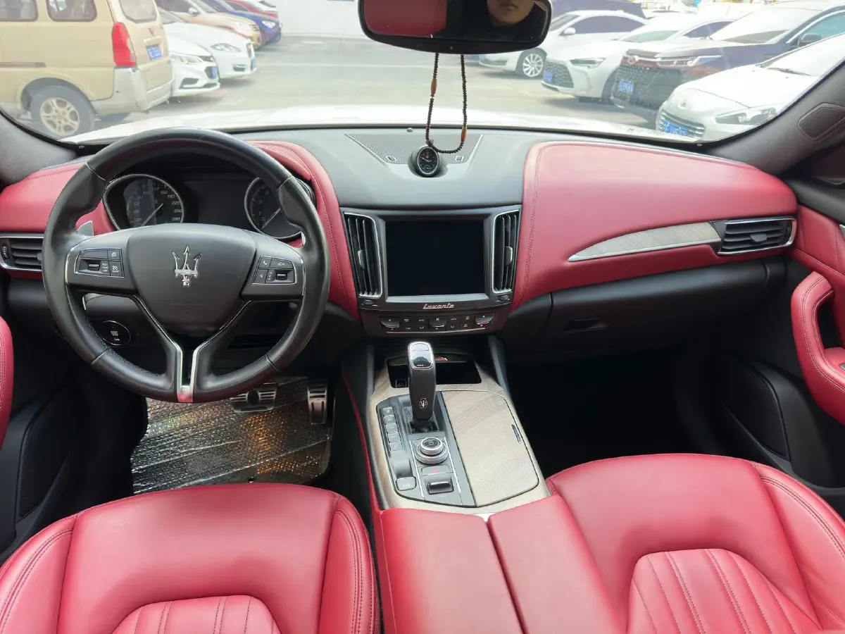 2019 Maserati Levante 3.0T 350HP V6 8AT,autocango,china used car exporter,china ev exporter,chinese used car exporter,chinese used ev exporter