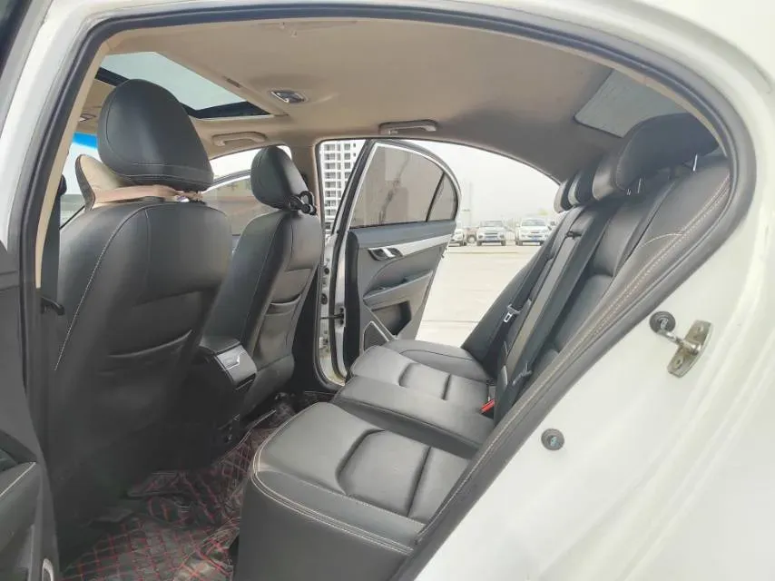 2019 Geely Emgrand 1.5L 109HP L4 CVT,autocango,china used car exporter,china ev exporter,chinese used car exporter,chinese used ev exporter