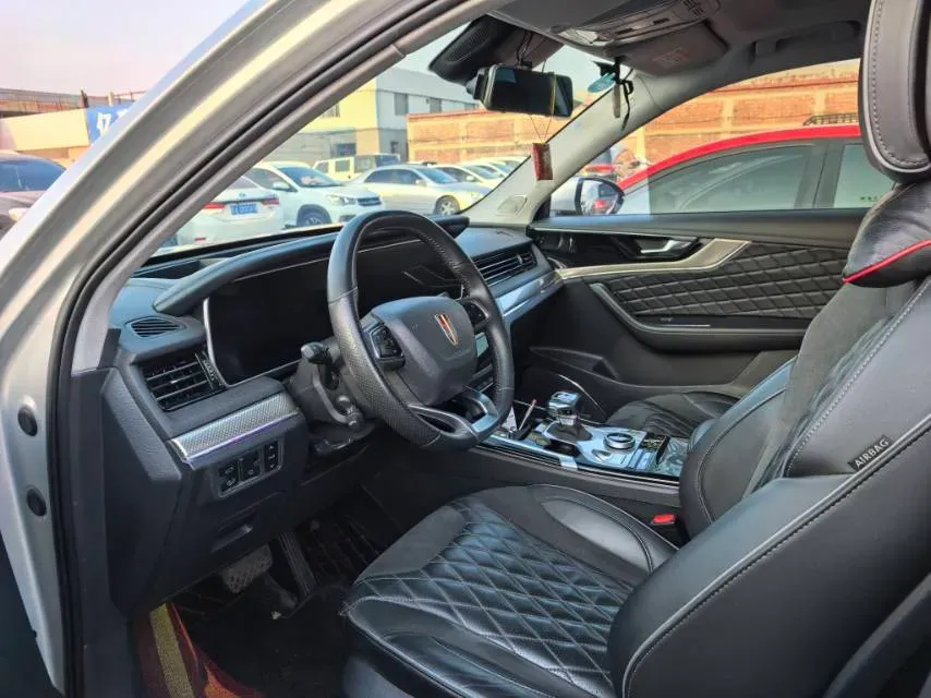 2019 HongQi HS5 2.0T 224HP L4 6AT,autocango,china used car exporter,china ev exporter,chinese used car exporter,chinese used ev exporter