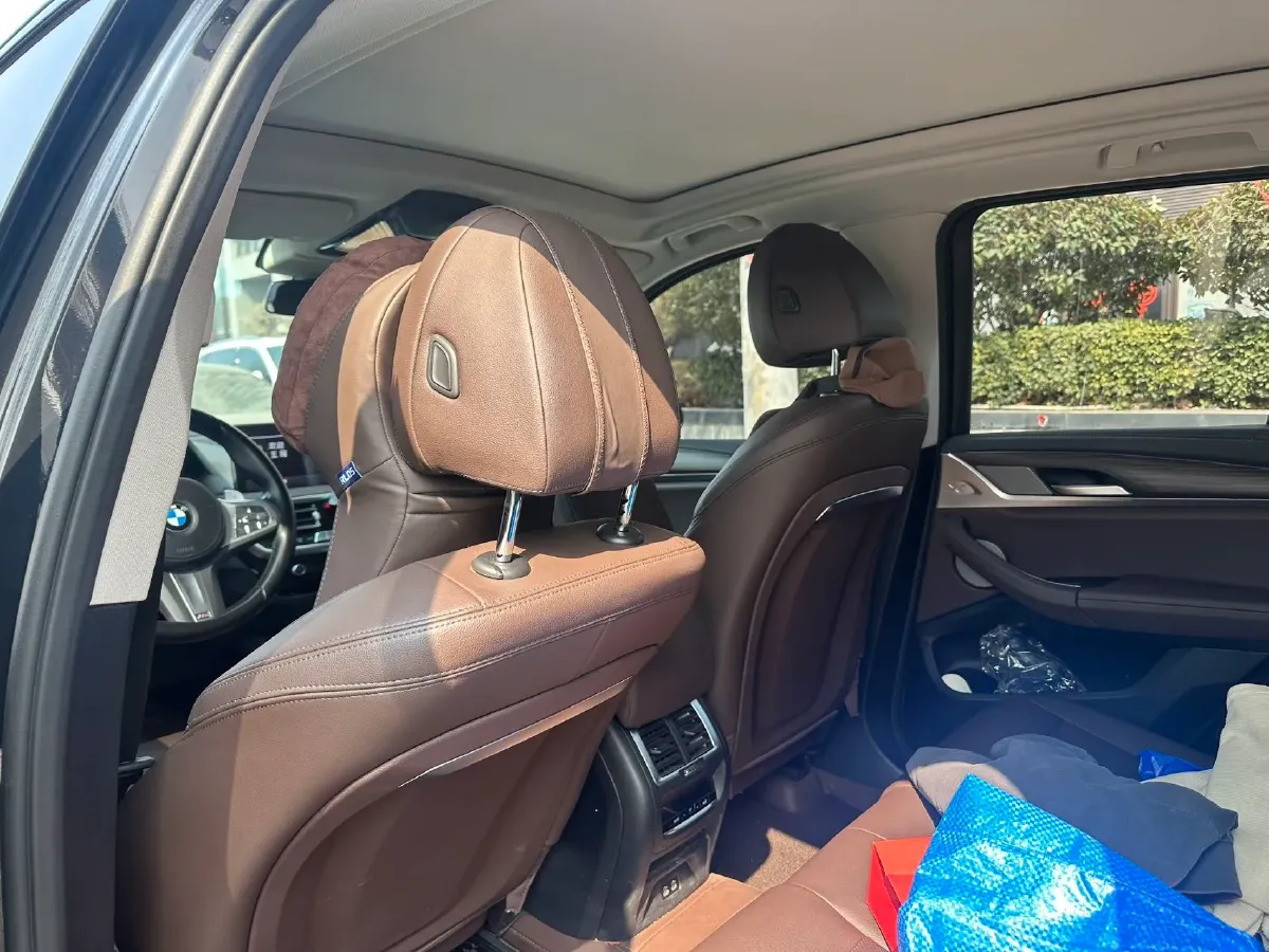 2023 BMW X3 2.0T 245HP L4 8AT,autocango,china used car exporter,china ev exporter,chinese used car exporter,chinese used ev exporter