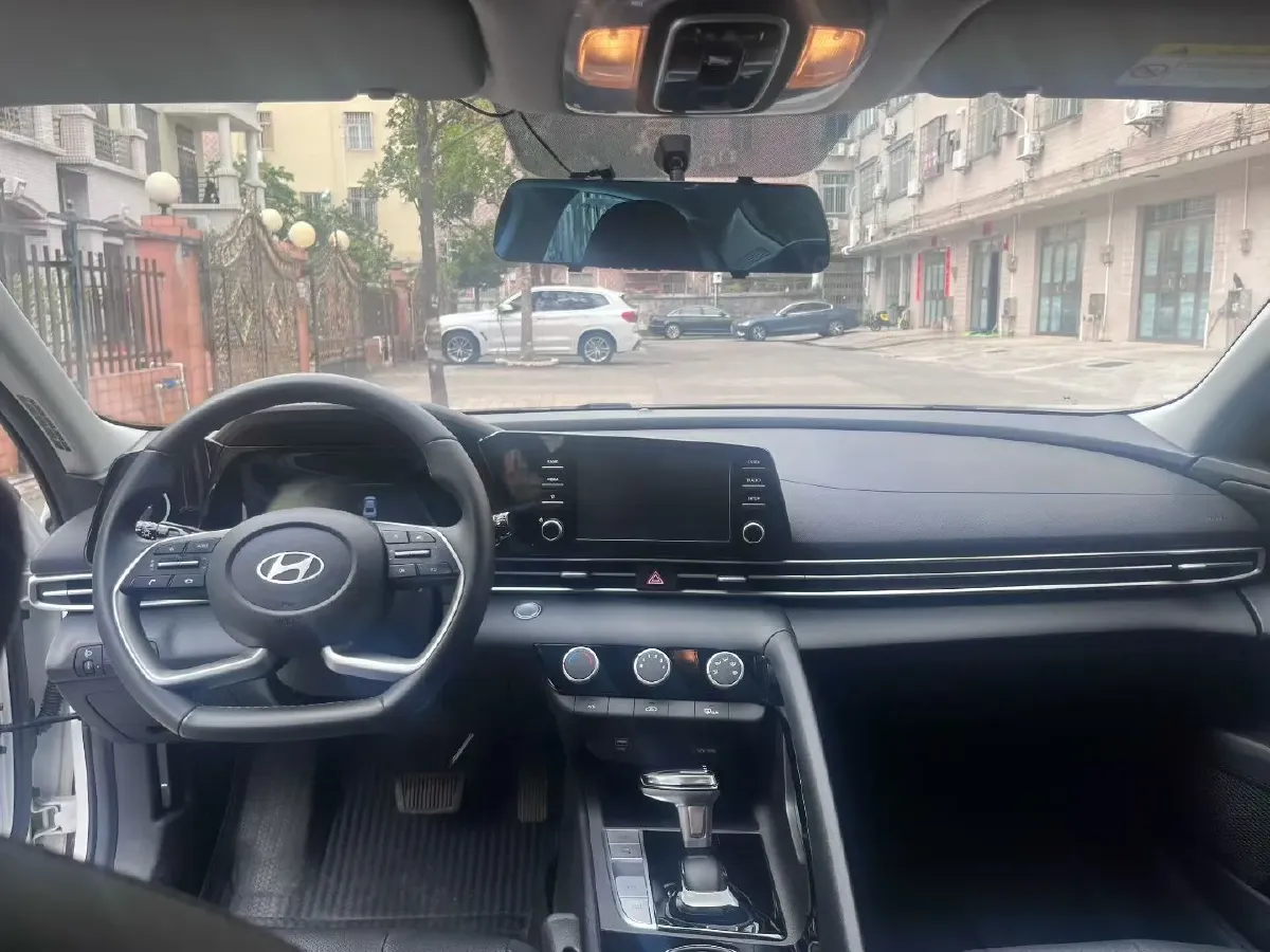 2023 Hyundai Elantra 1.5L 115HP L4 CVT,autocango,china used car exporter,china ev exporter,chinese used car exporter,chinese used ev exporter