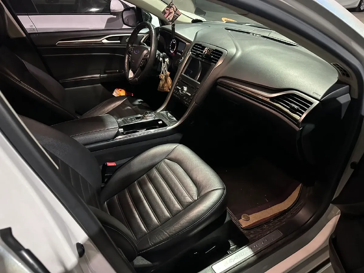 2018 Ford Mondeo 1.5T 181HP L4 6AT,autocango,china used car exporter,china ev exporter,chinese used car exporter,chinese used ev exporter