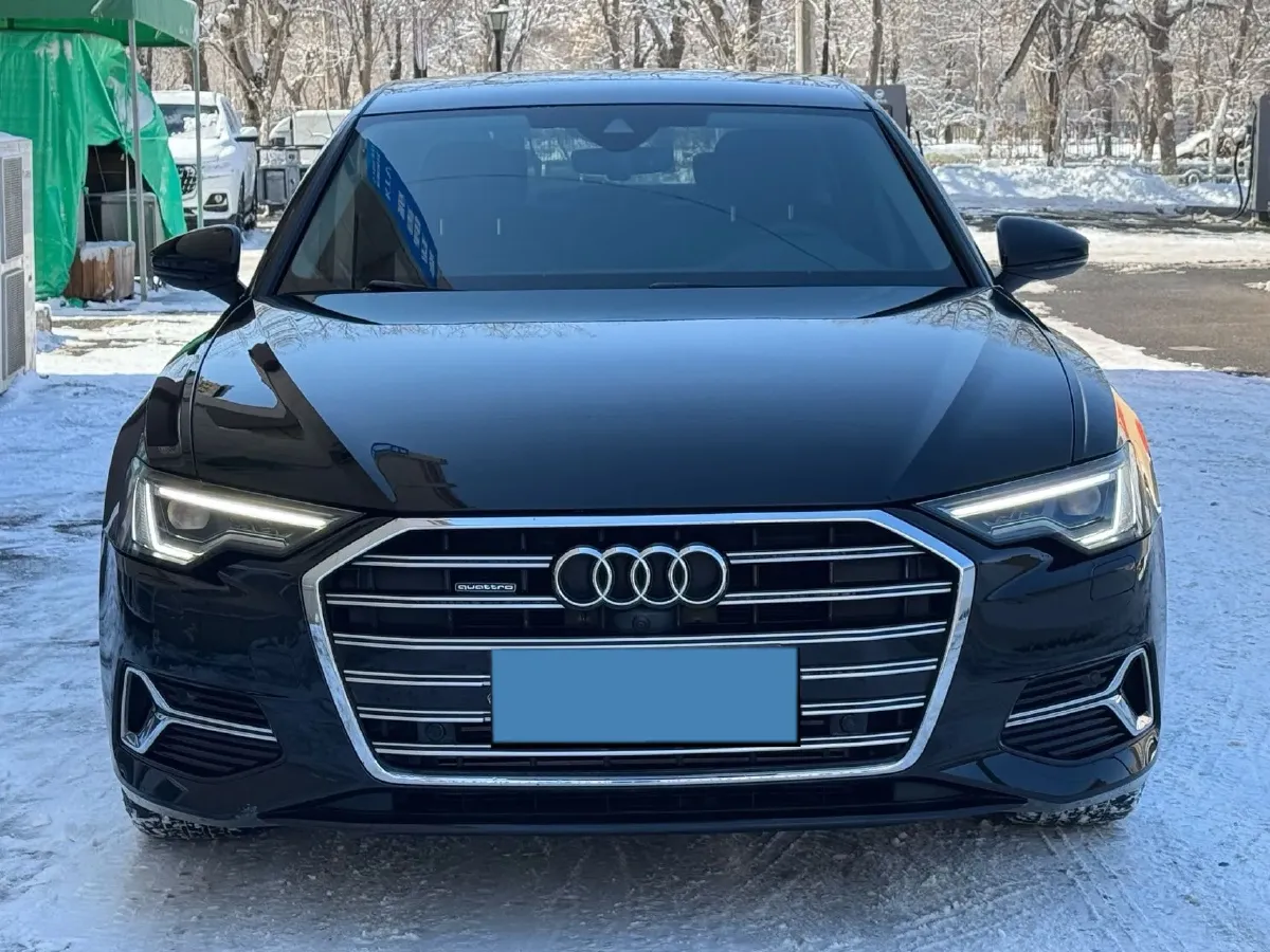 2024 Audi A6L 2.0T 245HP L4 7DCT,autocango,china used car exporter,china ev exporter,chinese used car exporter,chinese used ev exporter