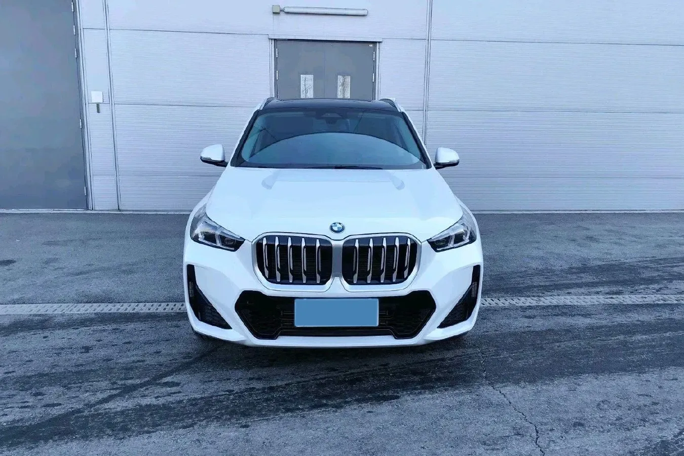 2025 BMW X1 2.0T 204HP L4 7DCT,autocango,china used car exporter,china ev exporter,chinese used car exporter,chinese used ev exporter