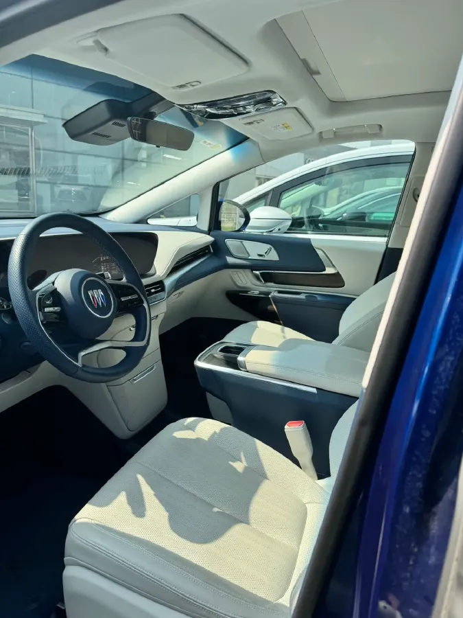 2025 Buick Century 2.0T 237HP L4 9AT,autocango,china used car exporter,china ev exporter,chinese used car exporter,chinese used ev exporter