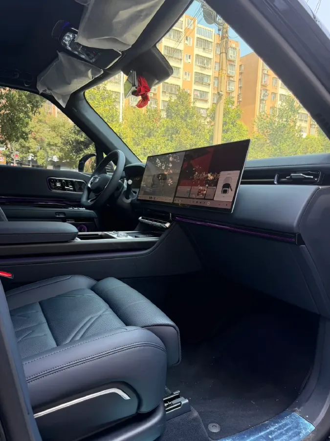 2025 Zeekr 9X 2.0T 279HP L4 1DHT PHEV,autocango,china used car exporter,china ev exporter,chinese used car exporter,chinese used ev exporter