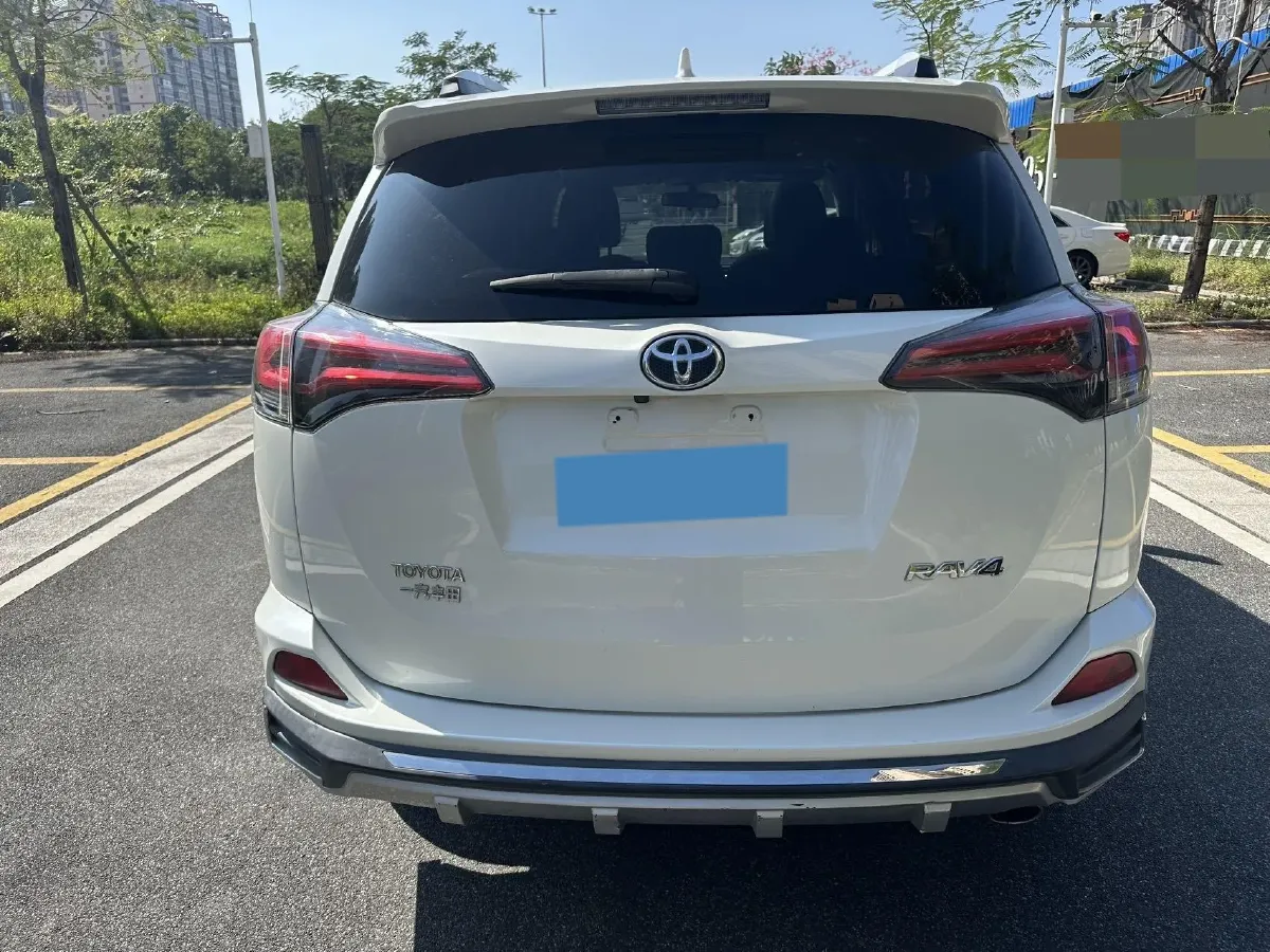 2016 Honda CR-V 2.0L 155HP L4 CVT,autocango,china used car exporter,china ev exporter,chinese used car exporter,chinese used ev exporter