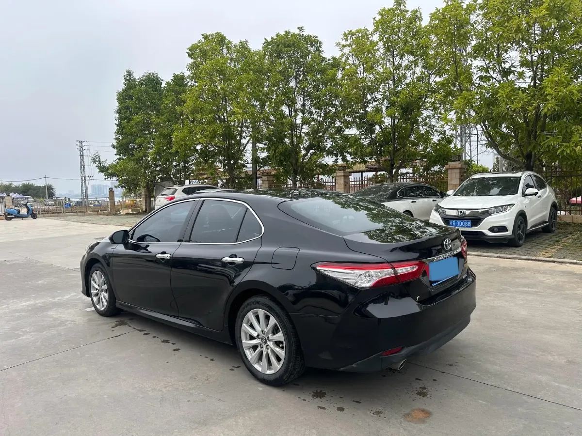 2019 Toyota Camry 2.0L 178HP L4 CVT,autocango,china used car exporter,china ev exporter,chinese used car exporter,chinese used ev exporter