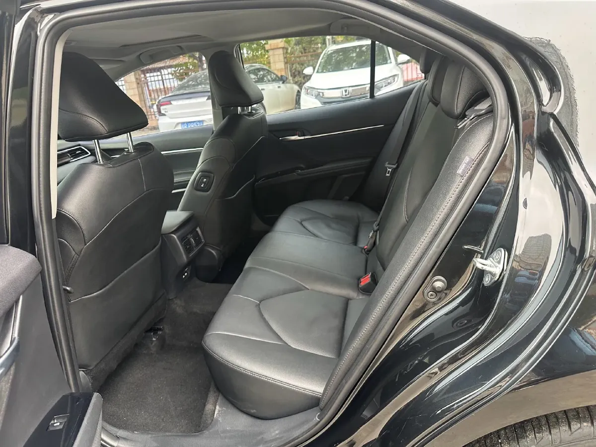 2019 Toyota Camry 2.0L 178HP L4 CVT,autocango,china used car exporter,china ev exporter,chinese used car exporter,chinese used ev exporter