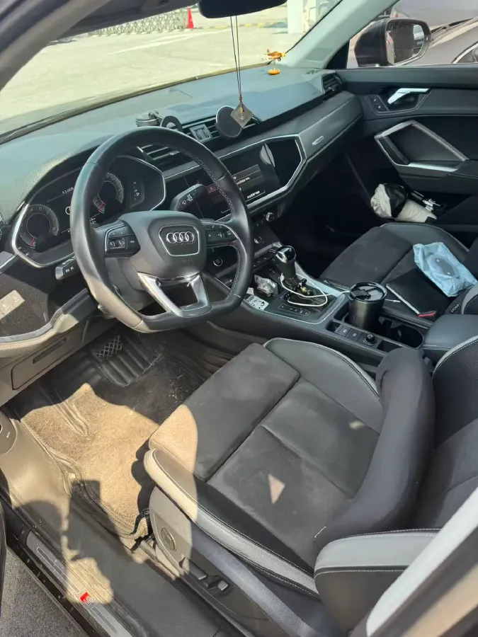 2022 Audi Q3 1.4T 150HP L4 7DCT,autocango,china used car exporter,china ev exporter,chinese used car exporter,chinese used ev exporter