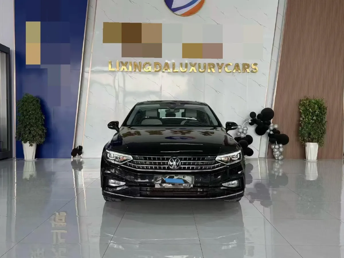 2023 Volkswagen Magotan 2.0T 186HP L4 7DCT,autocango,china used car exporter,china ev exporter,chinese used car exporter,chinese used ev exporter