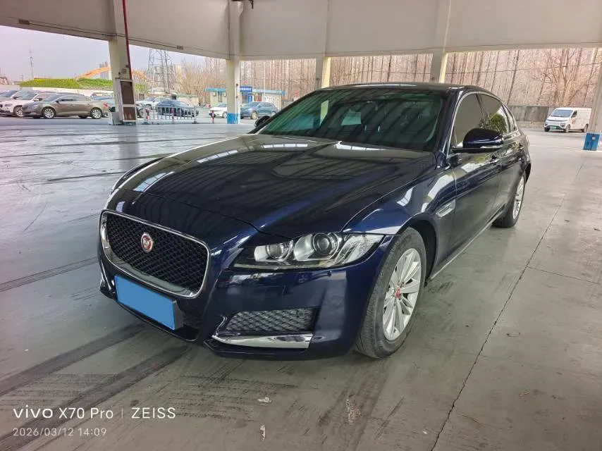 2019 Mercedes-Benz GLA Class 2.0T 211HP L4 7DCT,autocango,china used car exporter,china ev exporter,chinese used car exporter,chinese used ev exporter